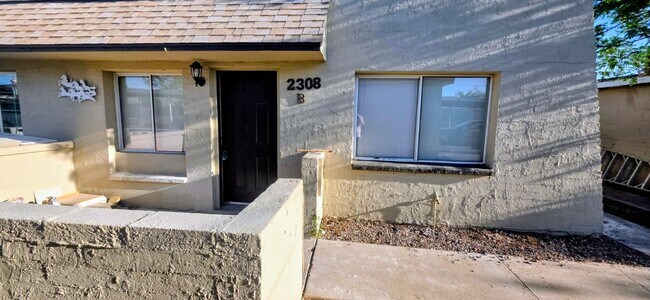 Photo - 2308 E Broadway Rd (Mesa, AZ) Apartment