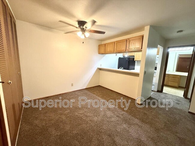 Building Photo - 2404 Independence Ln