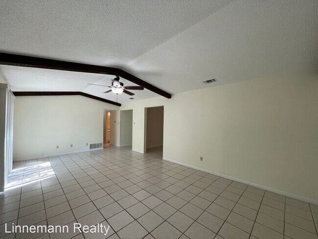 Building Photo - 3 br, 1.5 bath House - 2404 Andover Drive