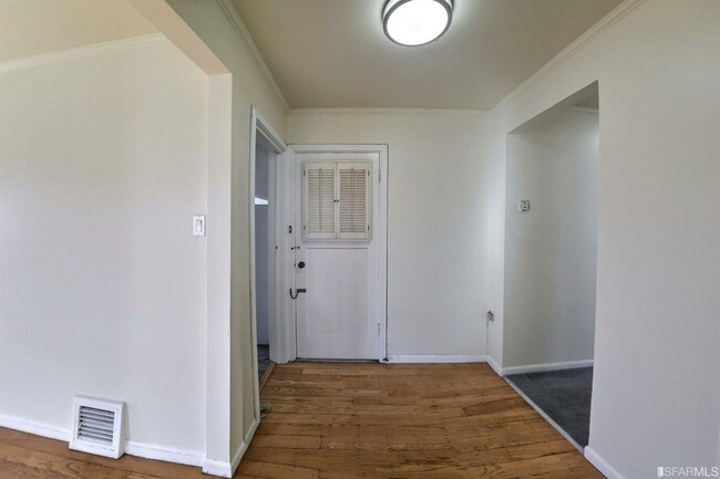 Building Photo - 1452 Pacheco St