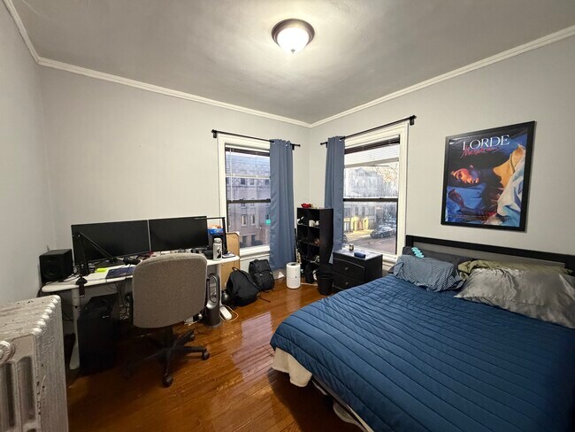 Foto del edificio - 6948 N Ashland Ave