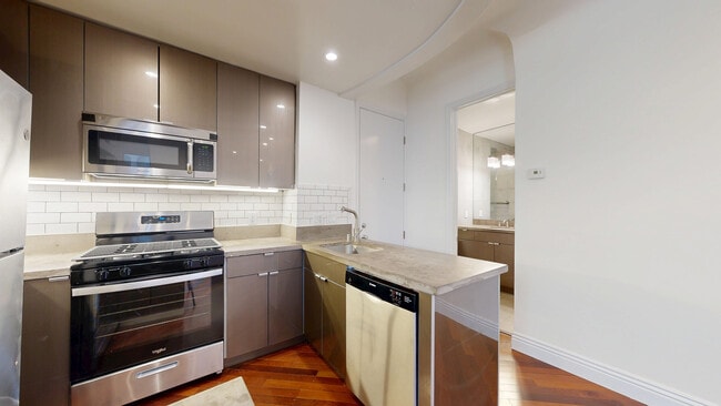 Photo - 1048 Pacific Ave Apartment