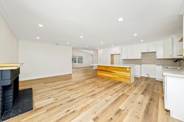 Building Photo - 748 Cholla Rd