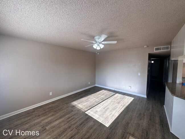 Foto del edificio - 3 br, 2 bath House - 1105 N. Thorne Ave.