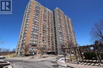 Building Photo - 25-325 Bamburgh Cir