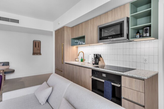 Foto del edificio - 125 NE 6th St