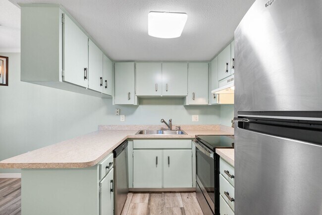 Foto del edificio - Bear Creek Apartments (1)