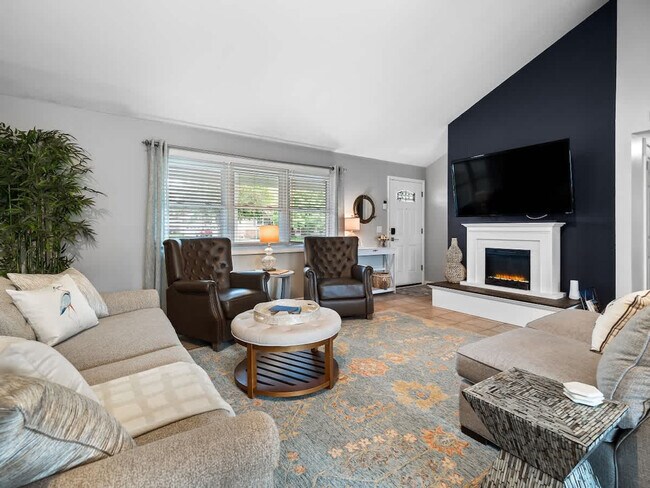 Foto del edificio - 126 Beachwood Ave