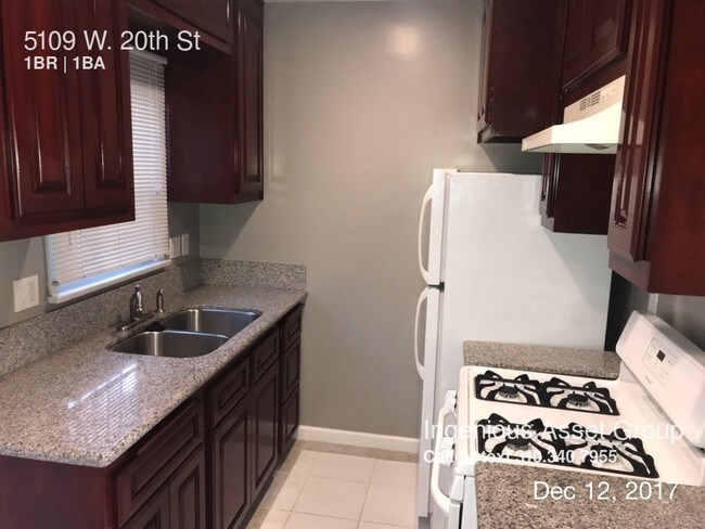 Foto del edificio - 5109 W 20th St