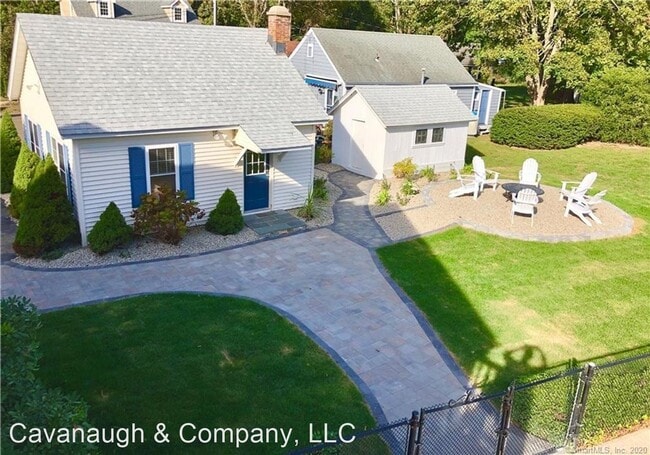 Building Photo - 5 br, 3.5 bath House - 92 Grove Street