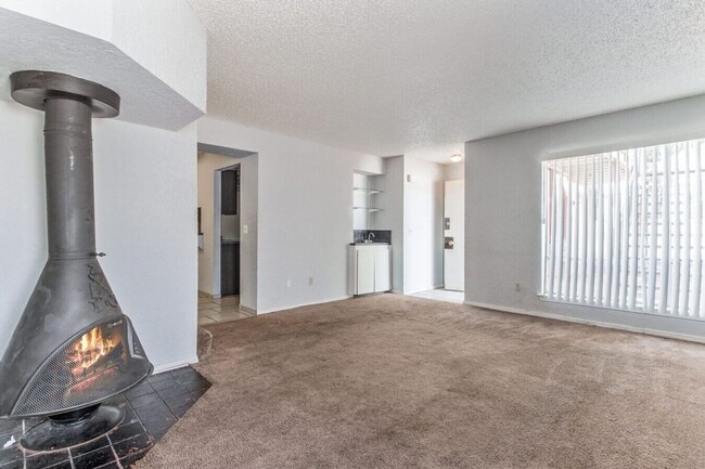 Interior Photo - Belle Isle Terrace