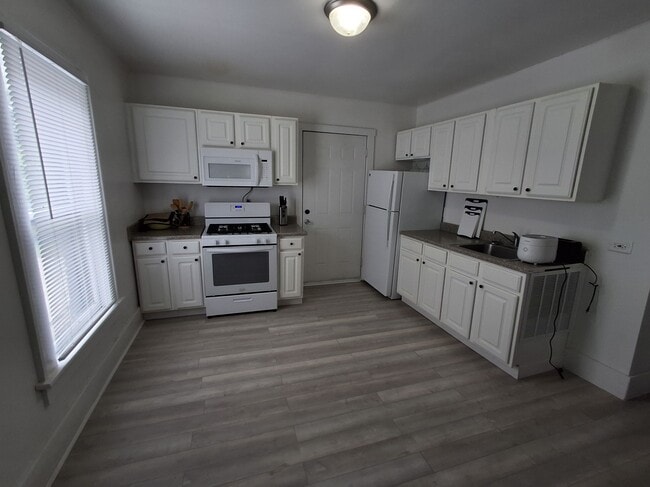 Castle Property Services - Castle Property Services Apartments