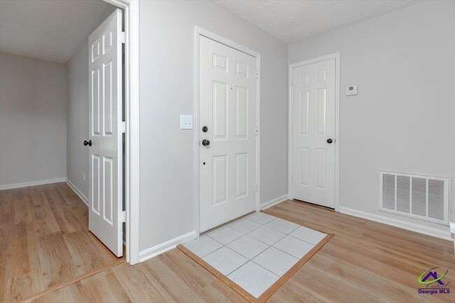 Building Photo - 110 Wingate Cir