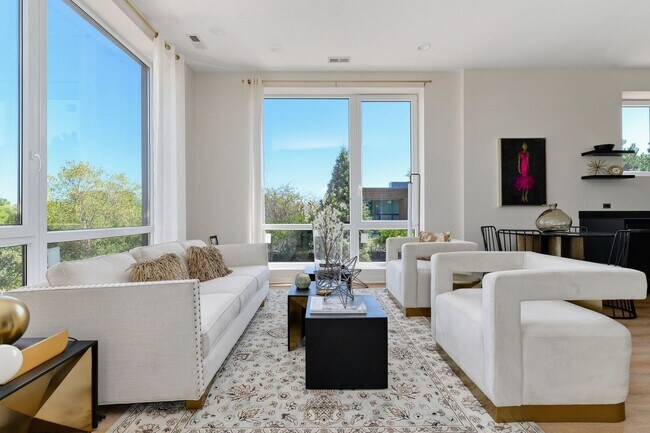 Foto del edificio - 290 Stonington Dr