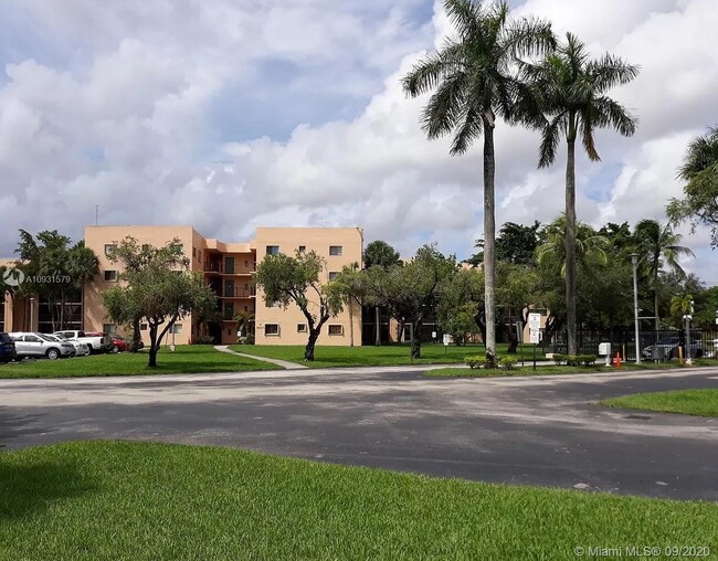 Foto del edificio - 8650 SW 133rd Avenue Rd