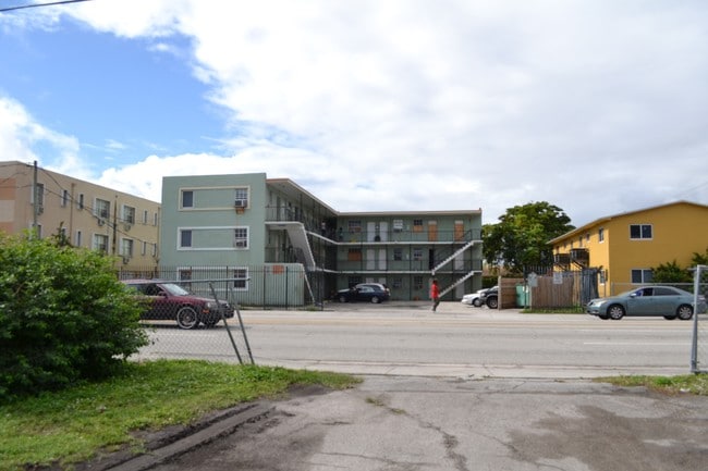 Building Photo - 6040 NW 12th Ave