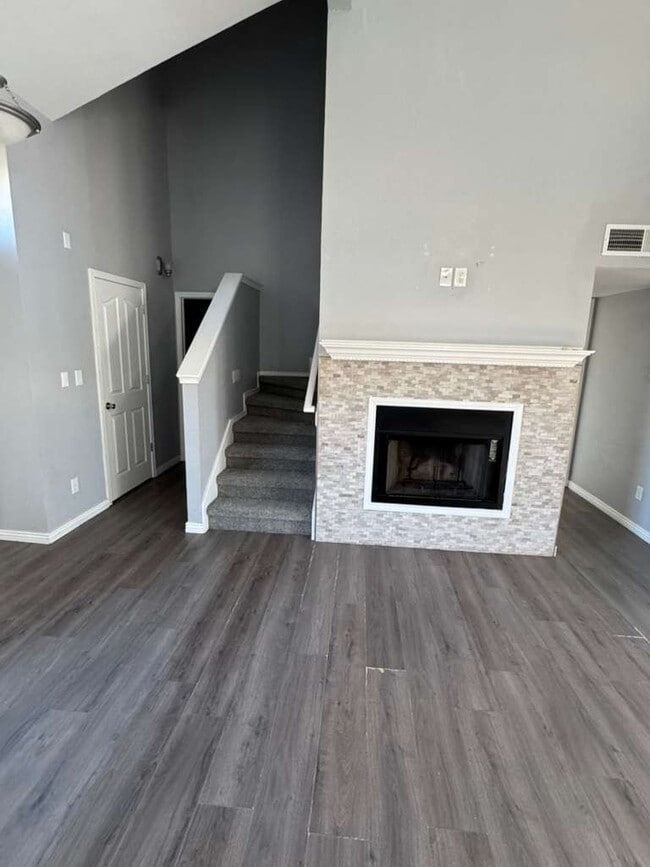 Building Photo - 2817 Talking Rock Pl