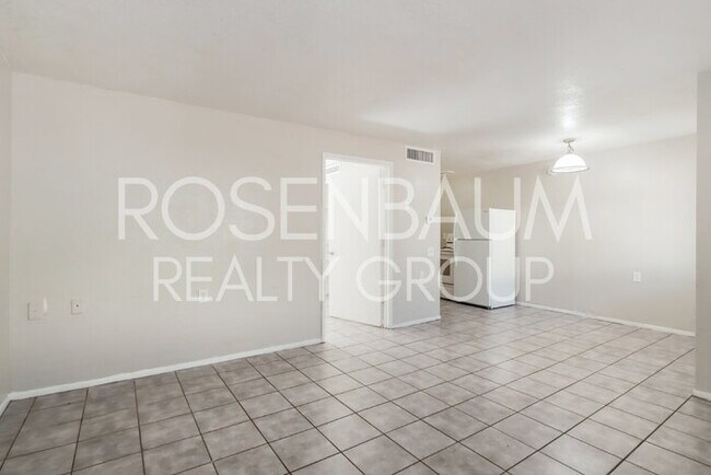 Foto del edificio - 3028 N Castro Ave