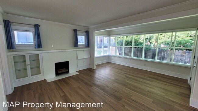 Building Photo - 2 br, 1 bath House - 6315 Haviland Ave