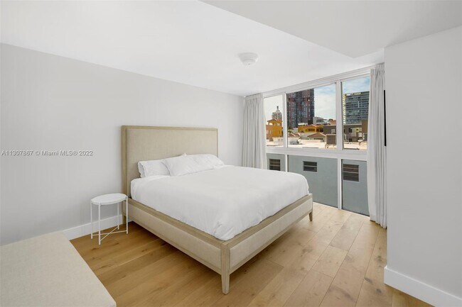 Foto del edificio - 221 Jefferson Ave