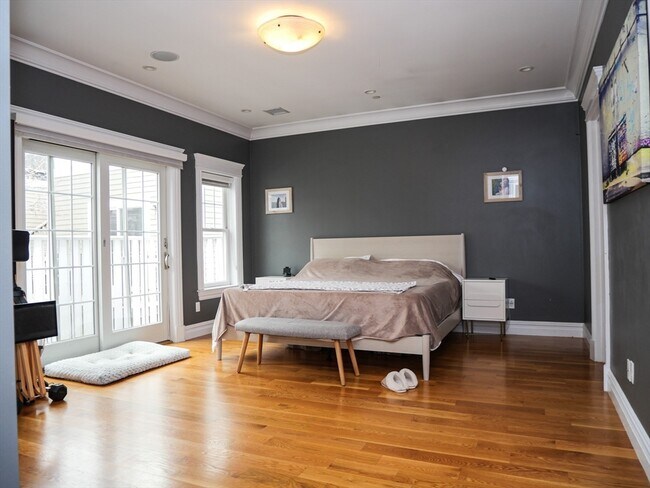 Foto del edificio - 161 Tudor St