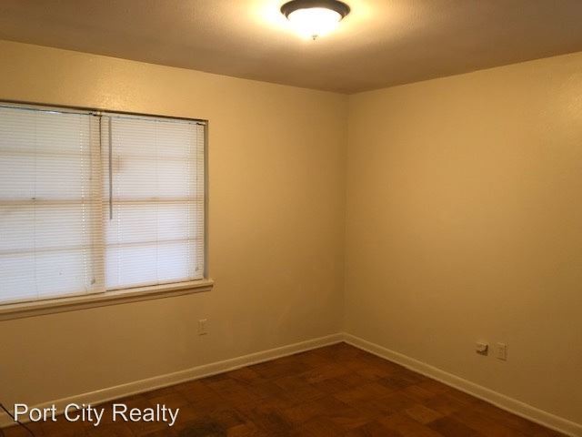 Building Photo - 4 br, 2 bath House - 6808 W. Canal Blvd.