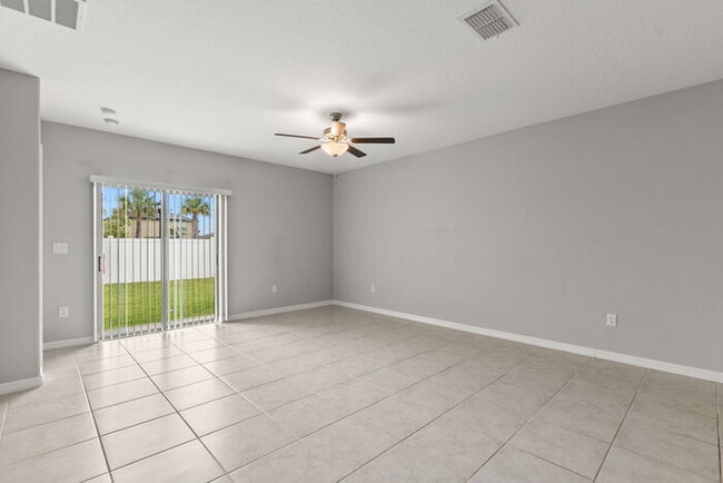 Building Photo - Like New Home For Rent In Touchstone!