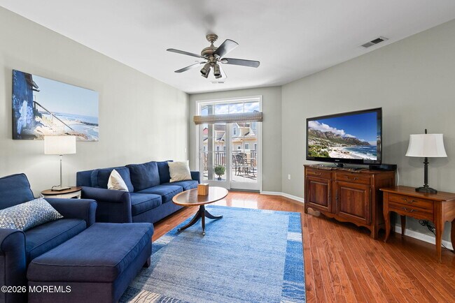 Foto del edificio - 300 Cookman Ave