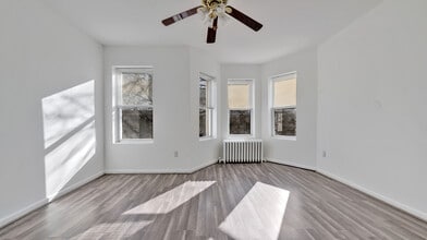 Building Photo - 1528 E St SE