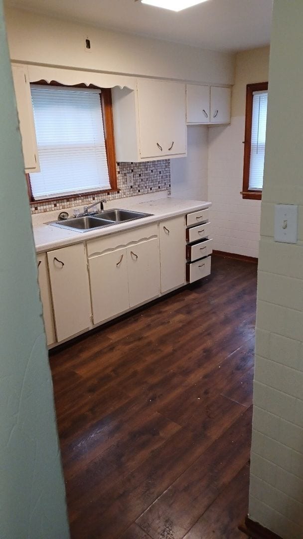 Building Photo - Charming 2BR House in Kankakee