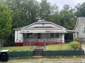 Building Photo - 16 N Blanche Ave