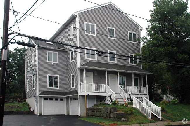 Building Photo - 144 West St