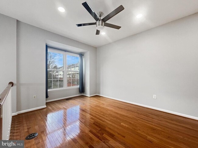 Foto del edificio - 2473 Sugar Mill Way