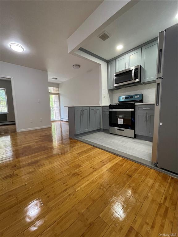 Foto del edificio - 1926 McGraw Ave