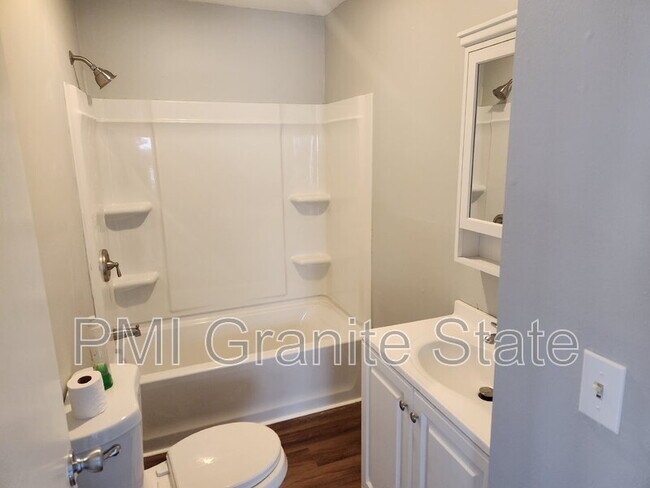 Foto del edificio - 8B Beacon St