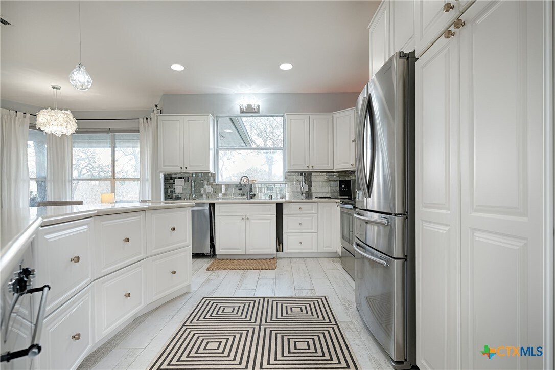 Primary Photo - 30209 Oak Tree Dr