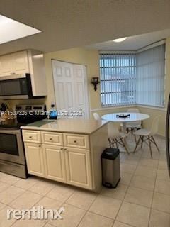 Foto del edificio - 3 br, 2 bath House - 9501 Seagrape Dr Apt 406