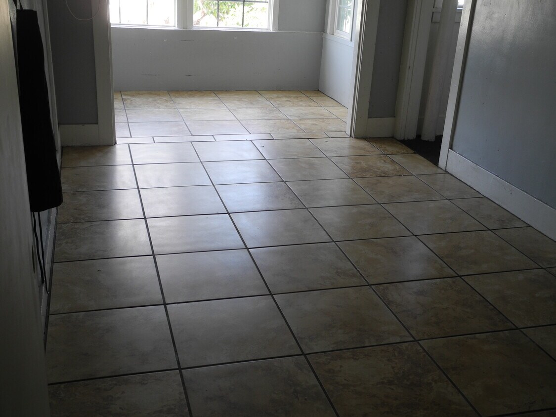 1934 Henderson Ave Unit 1934 Henderson, Long Beach, CA 90806