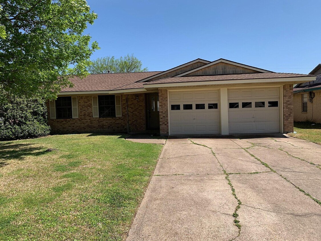 2606 Northview Dr, Mesquite, TX 75150 House Rental in Mesquite, TX