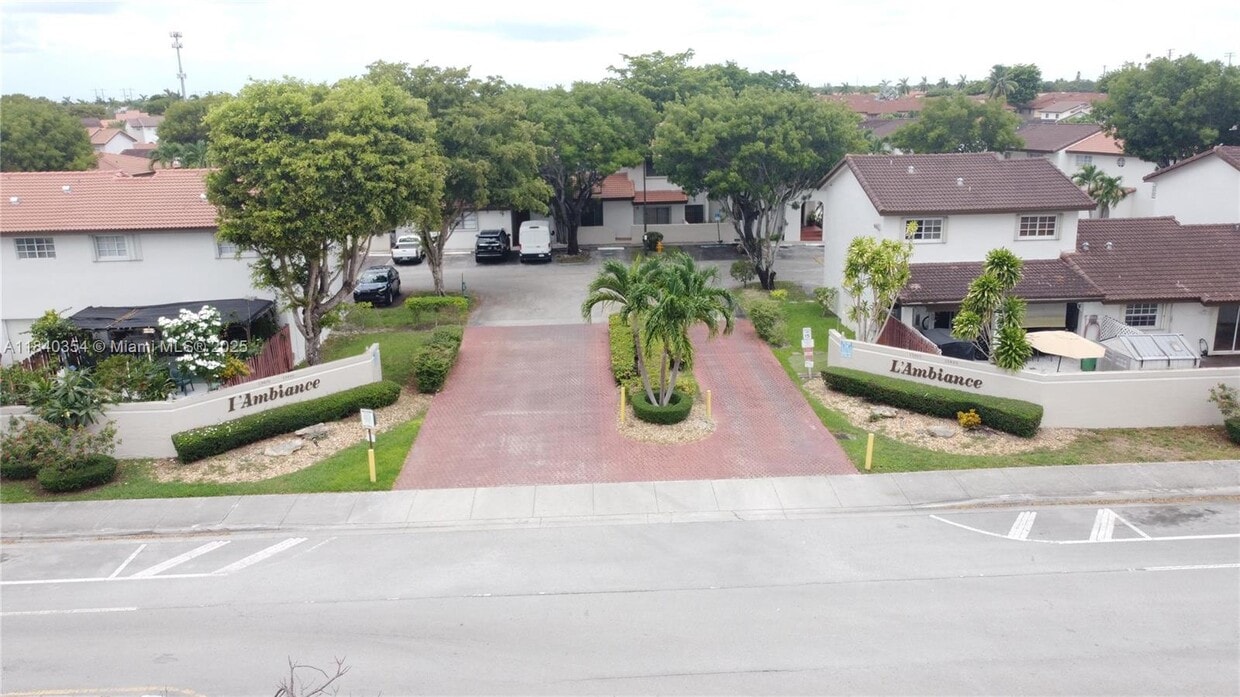Primary Photo - 13463 SW 62nd St