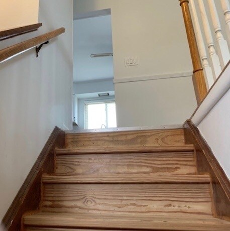 Foto del edificio - 833 Wesley Dr