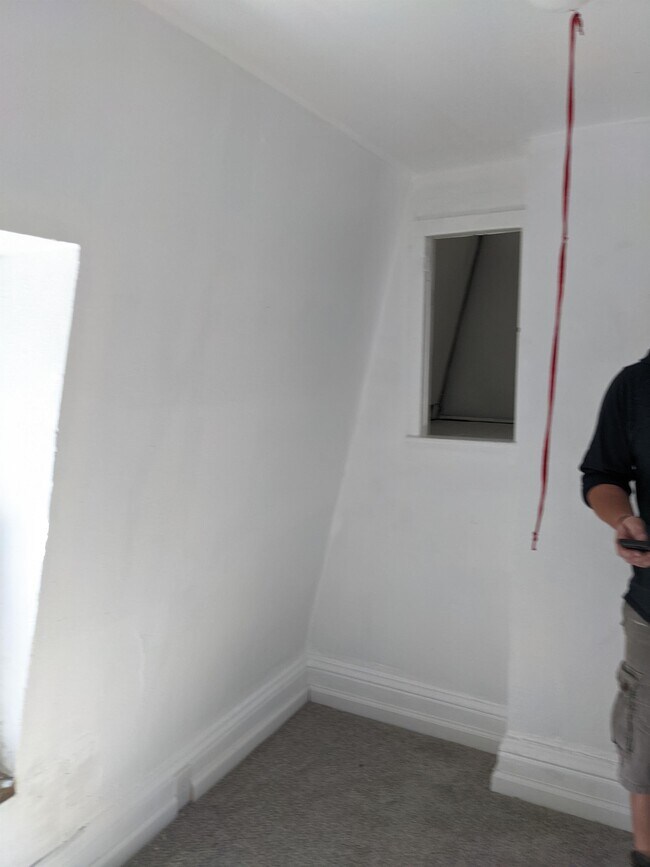 22 Hutchins Pl, Batavia, NY 14020 House Rental in Batavia, NY