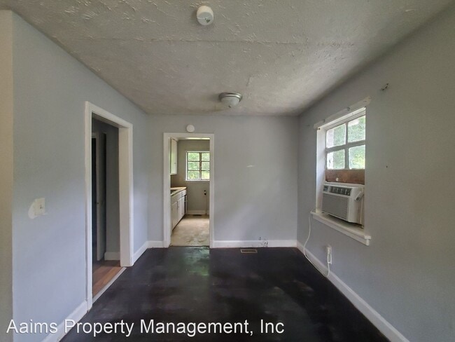 Building Photo - 2 br, 1 bath House - 1408 Briarcliff Drive