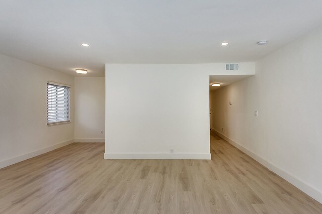 1 San Antonio Apartments Francisco Ca Building Photo 1 San Antonio Apartments