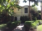 Primary Photo - 338 N Oakhurst Dr