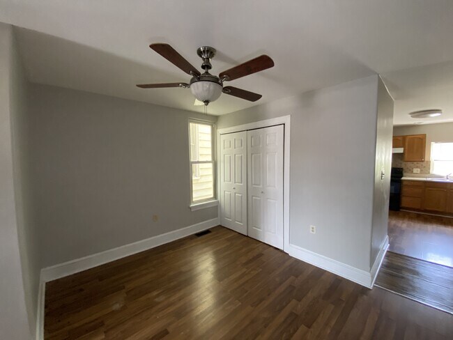 Building Photo - 22 E Orange St