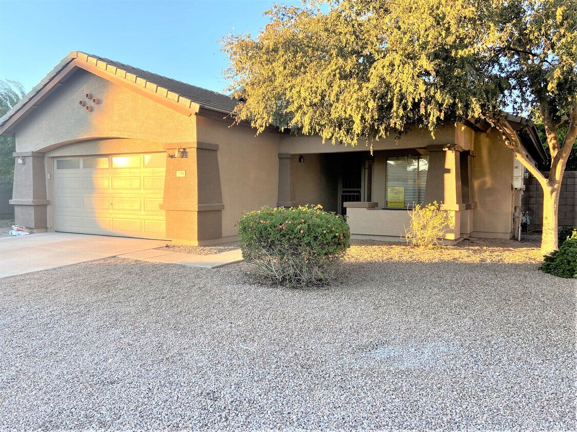 1184 E Locust Dr, Chandler, AZ 85286 House Rental in Chandler, AZ