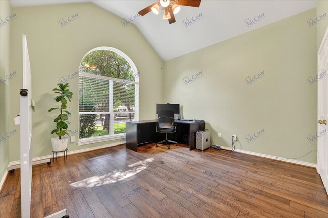 Building Photo - 3401 Chadwick Dr