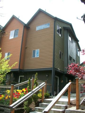 Primary Photo - 5937 California Ave SW