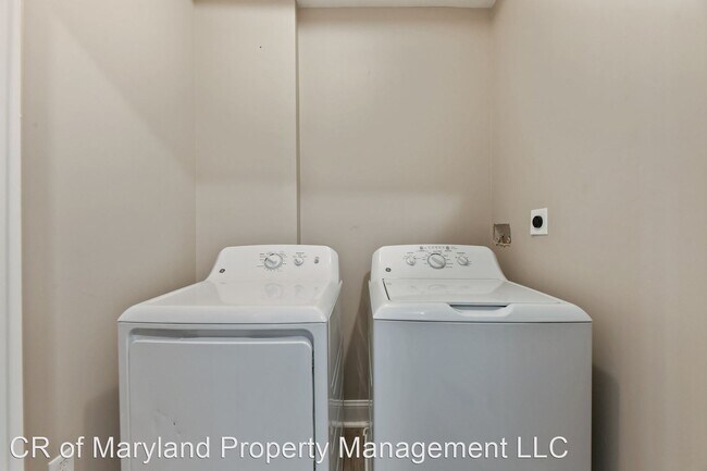 Foto del edificio - 3 br, 2 bath House - 526 N Luzerne Ave